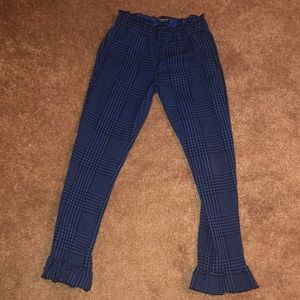 Plaid ruffle pants